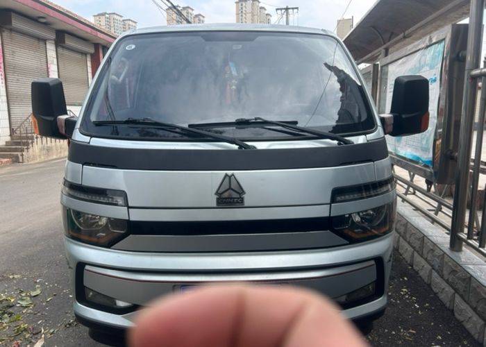 二手重汽HOWO轻卡 130马力 载货车