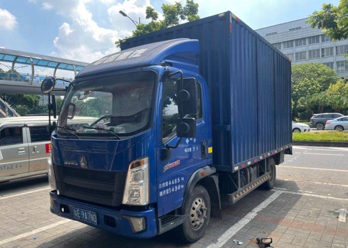 二手重汽HOWO轻卡 150马力 载货车