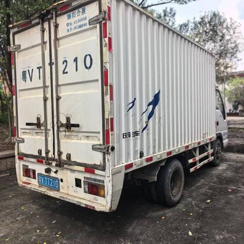 庆铃五十铃 98马力 载货车