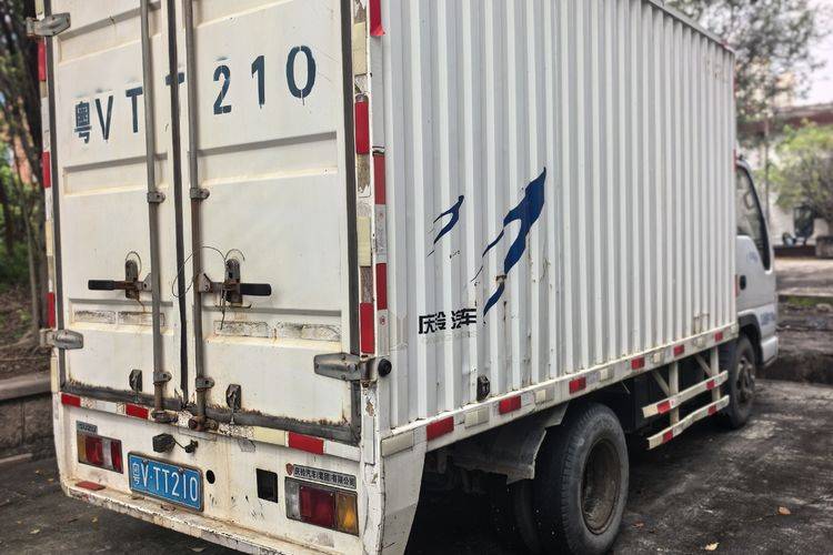 二手庆铃五十铃 98马力 载货车