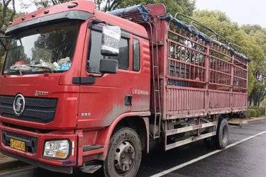 二手陕汽重卡 德龙L3000 220马力 4X2 6.75米仓栅式载货车(国五) 单桥 潍柴二手载货车 黄牌图片