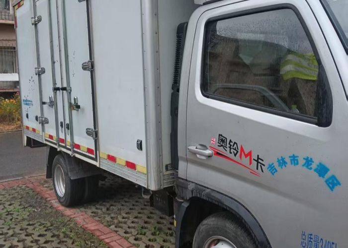 福田奥铃 125马力 载货车