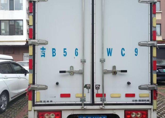 福田奥铃 125马力 载货车