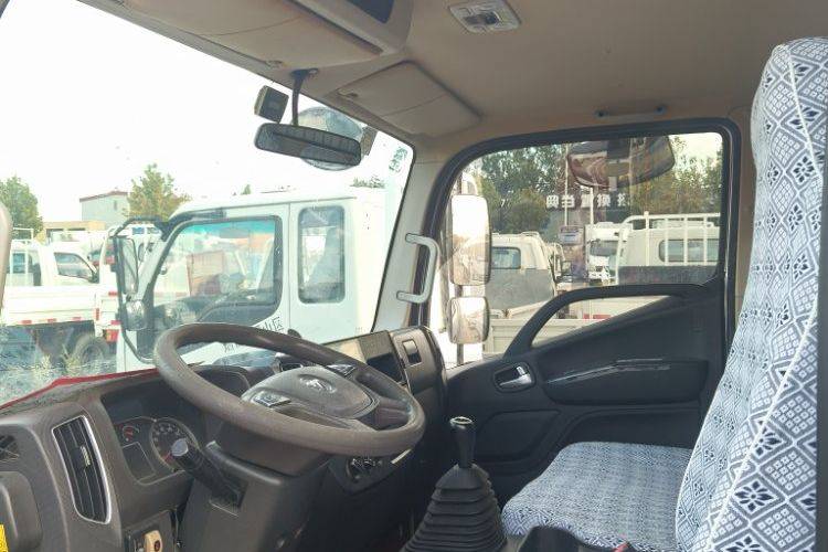 二手福田欧马可 160马力 载货车