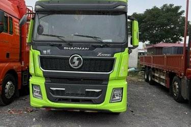 二手畜禽运输车 陕汽重卡 德龙X5000 480 9.6 8X4