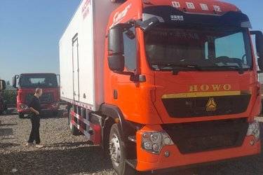 二手冷藏车 重汽豪沃(HOWO) HOWO TX7 270 6.8 4X2图片