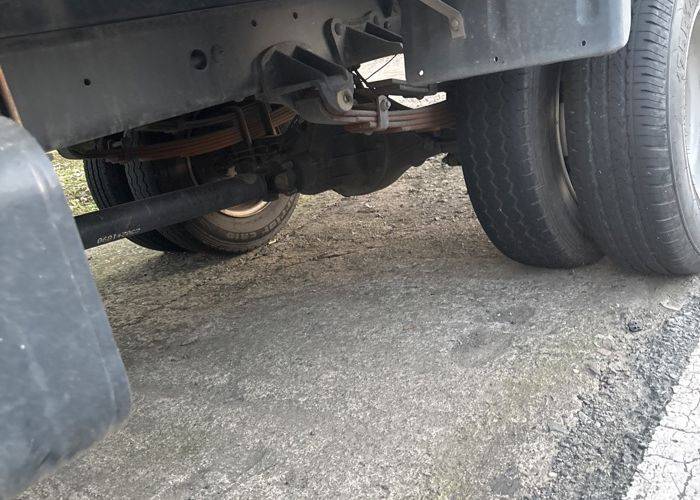 二手东风小霸王 102马力 自卸车
