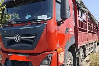 二手东风商用车 天龙KL重卡 465马力 8X4 9.4米仓栅式载货车(国五) 前四后八 雷诺二手载货车 黄牌