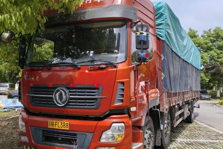 二手东风商用车 245马力 载货车