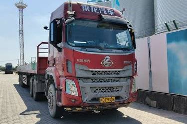 二手东风柳汽 乘龙M5重卡 400马力 6X4牵引车(国五) 双驱 潍柴二手牵引车 黄牌图片