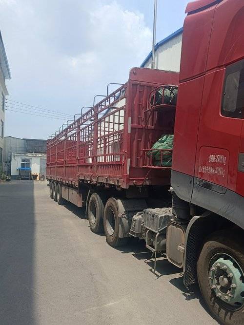 东风商用车 465马力 牵引车