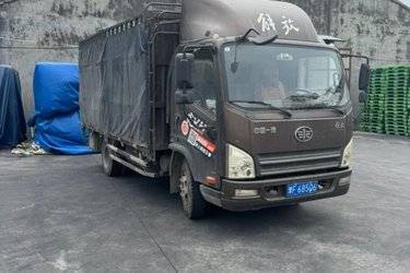 二手解放 虎VH 141马力 4.2米单排仓栅式轻卡(国五) 单桥 潍柴二手载货车