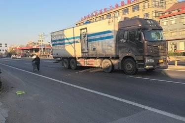 二手冷藏车 一汽解放 解放J6P 460 9.5 8X4图片