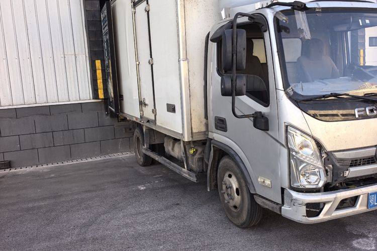 福田奥铃 132马力 专用车