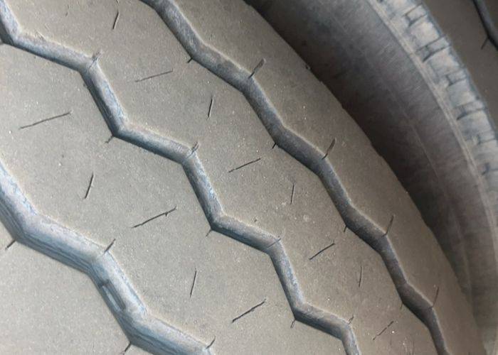 二手一汽解放 240马力 专用车