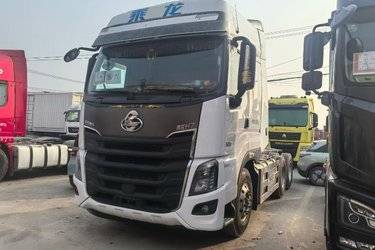 东风柳汽 乘龙H7重卡 600马力 6X4牵引车(国六) 双驱 康明斯二手牵引车 黄牌 东风柳汽 乘龙H7重卡 600马力 6X4牵引车(国六) 双驱 康明斯二手牵引车 黄牌