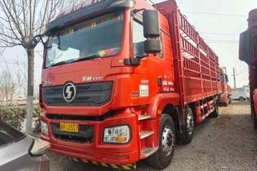 陕汽重卡 德龙新M3000 轻量化版 300马力 6X2 9.55米仓栅式载货车(5400轴距)(国五) 前四后四 潍柴二手载货车 黄牌