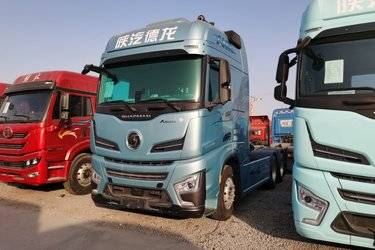 陕汽重卡 德龙X6000 旗舰版 560马力 6X4 LNG自动档牵引车(国六) 双驱 潍柴二手牵引车 黄牌 陕汽重卡 德龙X6000 旗舰版 560马力 6X4 LNG自动档牵引车(国六) 双驱 潍柴二手牵引车 黄牌