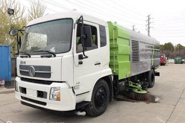 扫路车 东风商用车 东风天锦 210 5.8 4X2