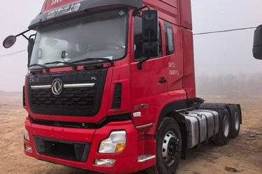 东风商用车 天龙VL重卡 465马力 6X4牵引车(国六) 双驱 东风康明斯二手牵引车 黄牌