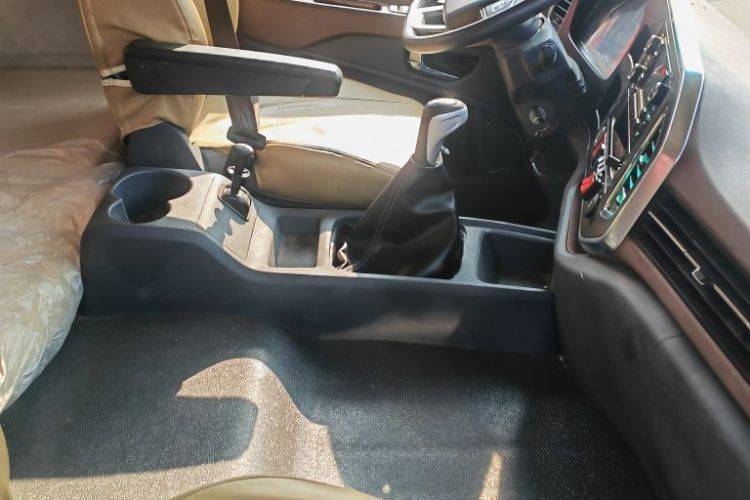 二手陕汽商用车 330马力 自卸车