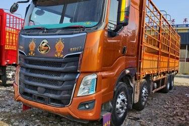 二手东风柳汽 乘龙H7重卡 480马力 8X4 9.6米仓栅式载货车(国五) 前四后八 玉柴二手载货车 黄牌图片