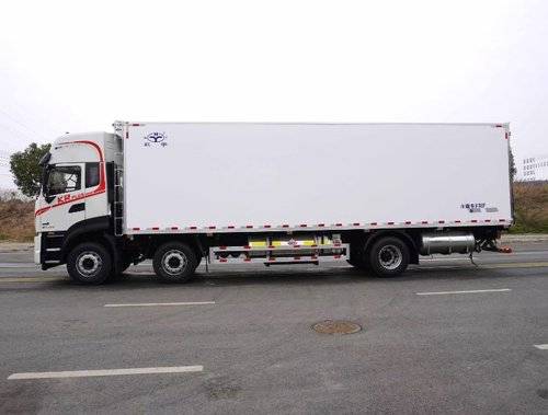 东风商用车 280马力 专用车