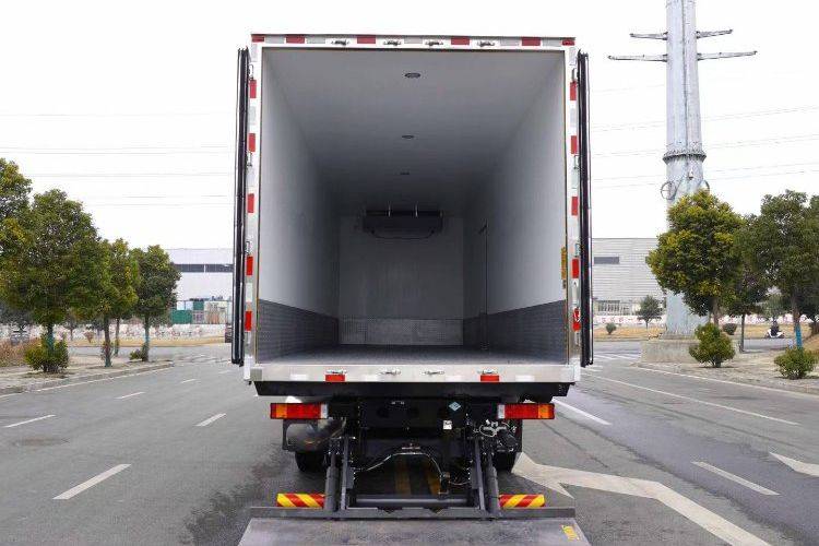 二手东风商用车 280马力 专用车