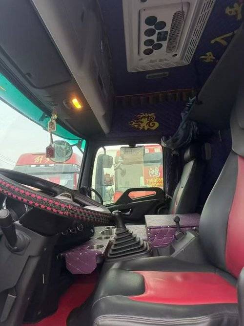 东风商用车 180马力 载货车