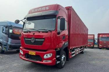 二手东风商用车 天锦KR PLUS 舒适版 290马力 4X2 9.8米厢式载货车(国六)(高顶三卧)(速比3.64)(国六) 单桥 康明斯二手载货车 黄牌图片