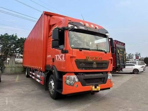 重汽豪沃(HOWO) 290马力 载货车
