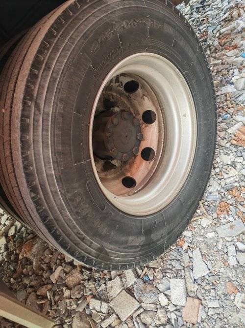 欧曼重卡(原福田欧曼) 240马力 载货车