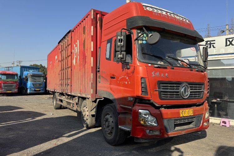 二手东风商用车 270马力 载货车