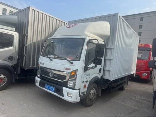 东风凯普特 163马力 载货车
