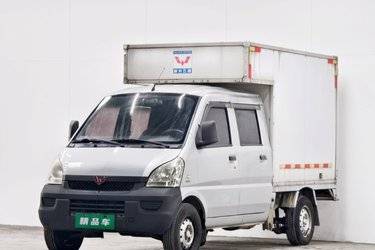 二手五菱 荣光小卡 1.5L 107马力 汽油 1.97米双排厢式微卡(国五) 单桥 五菱柳机二手载货车 蓝牌图片