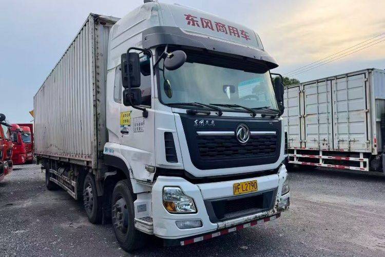 二手东风商用车 270马力 载货车