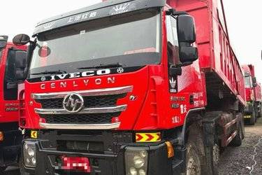 ���ֿ����������� ��ʨC500�ؿ� 450���� 8X4 8.3����ж��(����) ǰ�ĺ�� �Ϸƺ������ж�� ����