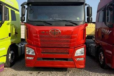 ���ֿ����ൺ��� JH6�ؿ� 550���� 6X4ǣ����(����) ˫�� Ϋ�����ǣ���� ����