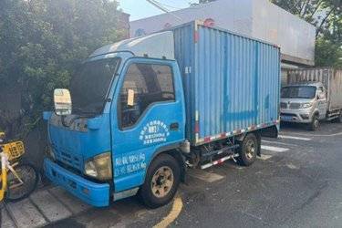二手庆铃 五十铃100P 98马力 3.6米单排厢式轻卡(国四) 单桥 庆铃五十铃二手载货车 蓝牌图片