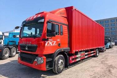 二手重汽豪沃HOWO TX7 PRO 高效版 6.9L柴油 290马力 4X2 中国重汽8档 9.6米厢式载货车(国六) 单桥 潍柴二手载货车 黄牌图片