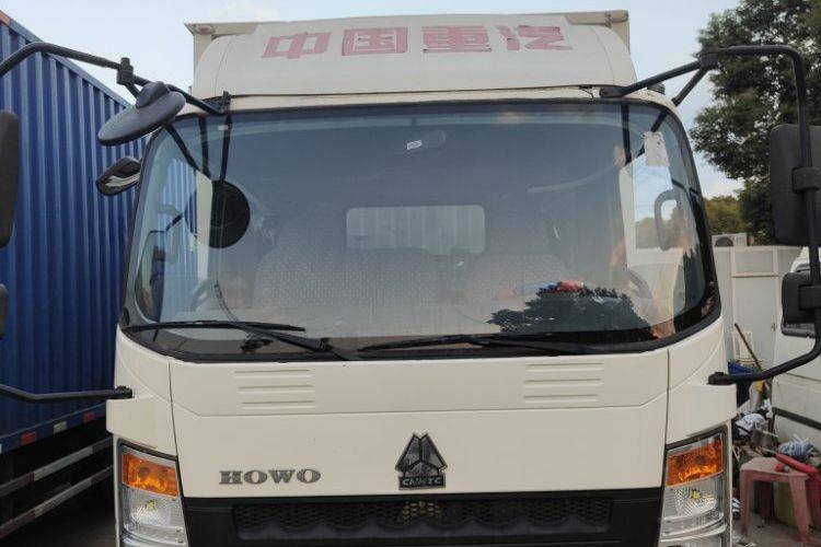 二手重汽HOWO轻卡 140马力 载货车