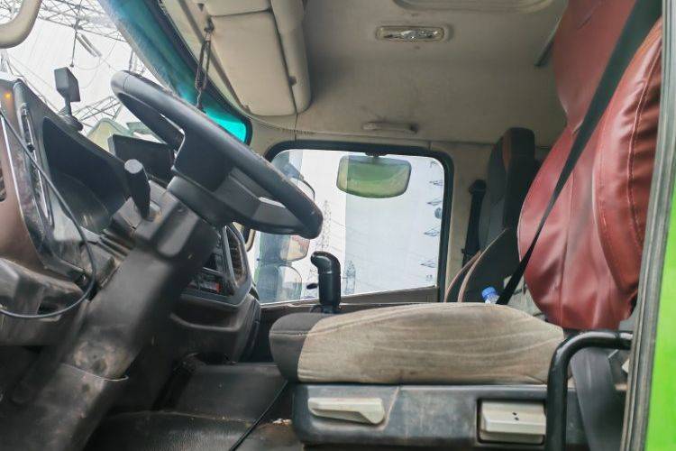 二手陕汽商用车 350马力 自卸车