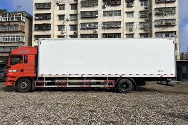 二手冷藏车 重汽汕德卡 SITRAK G5S 290 9.6 4X2图片