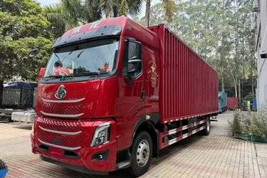 二手东风柳汽乘龙H7 pro 6.9L柴油 338马力 4X2 法士特9档 AMT自动档 车厢可卸式载货车(国六) 单桥 玉柴二手载货车 黄牌图片