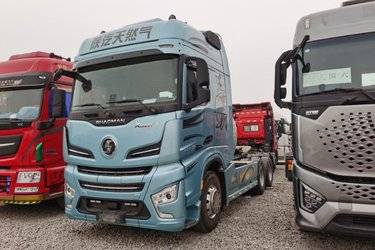 ���ֿ��������ؿ� ����X6000 �콢�� 590���� 6X4 LNG�Զ���ǣ����(Һ��)(����) ˫�� Ϋ�����ǣ���� ����