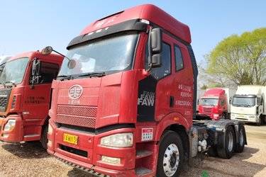 二手一汽解放 J6M重卡 标载版 350马力 6X2牵引车(国五) 双导 锡柴二手牵引车 黄牌图片