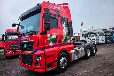 ���ֿ����й����� �ǵ¿�SITRAK C9H�ؿ� 680���� 6X4 AMT�Զ���ǣ����(����)(��Һ��)(����) ˫�� ������ǣ���� ����