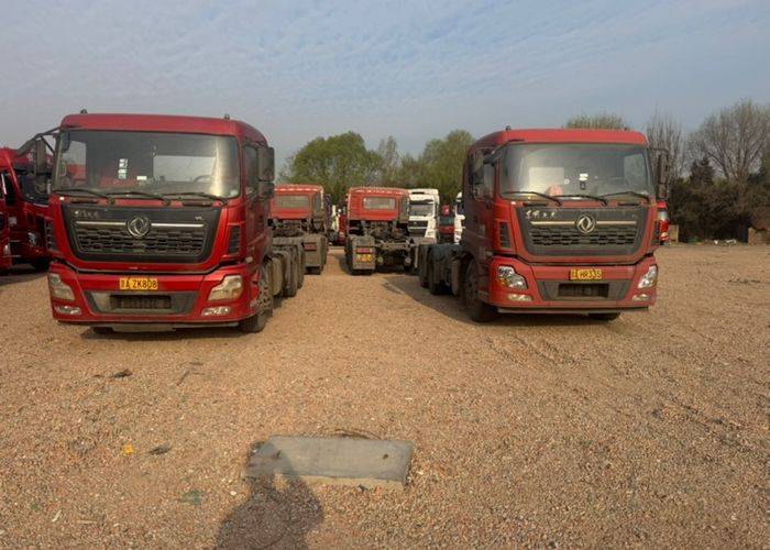 二手东风商用车 400马力 牵引车