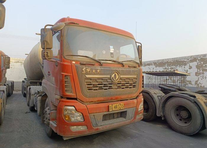 二手东风商用车 400马力 牵引车