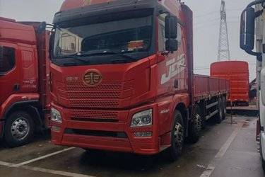 二手青岛解放 JH6重卡 460马力 8X4 9.5米栏板载货车(国五) 前四后八 潍柴二手载货车 黄牌图片